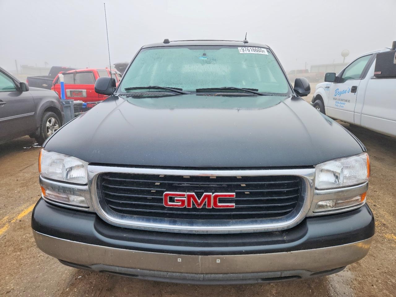 2004 GMC YUKON XL photo 5