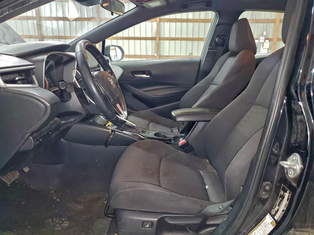 2019 TOYOTA COROLLA SE photo 13