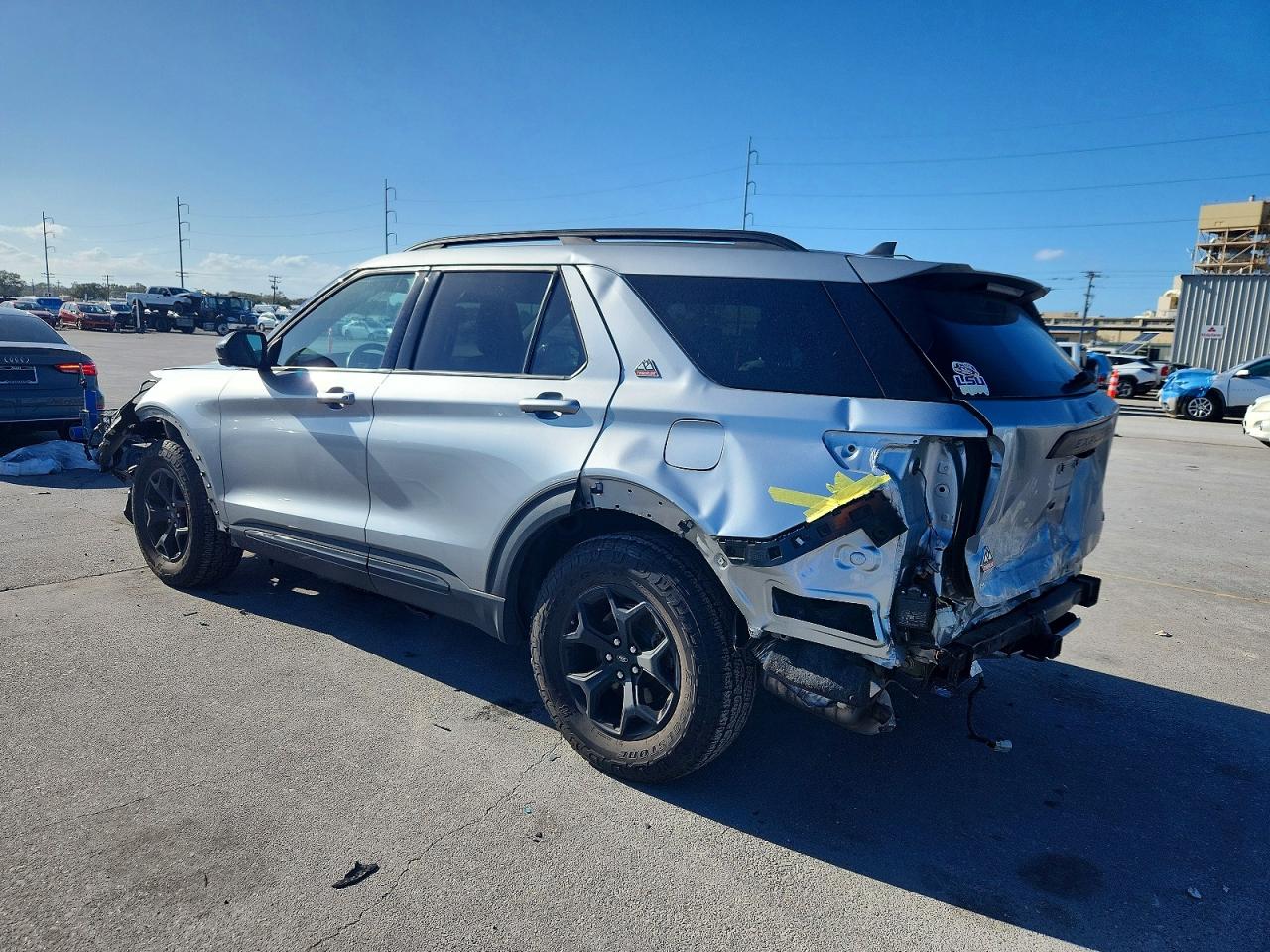 2023 FORD EXPLORER TIMBERLINE photo 2