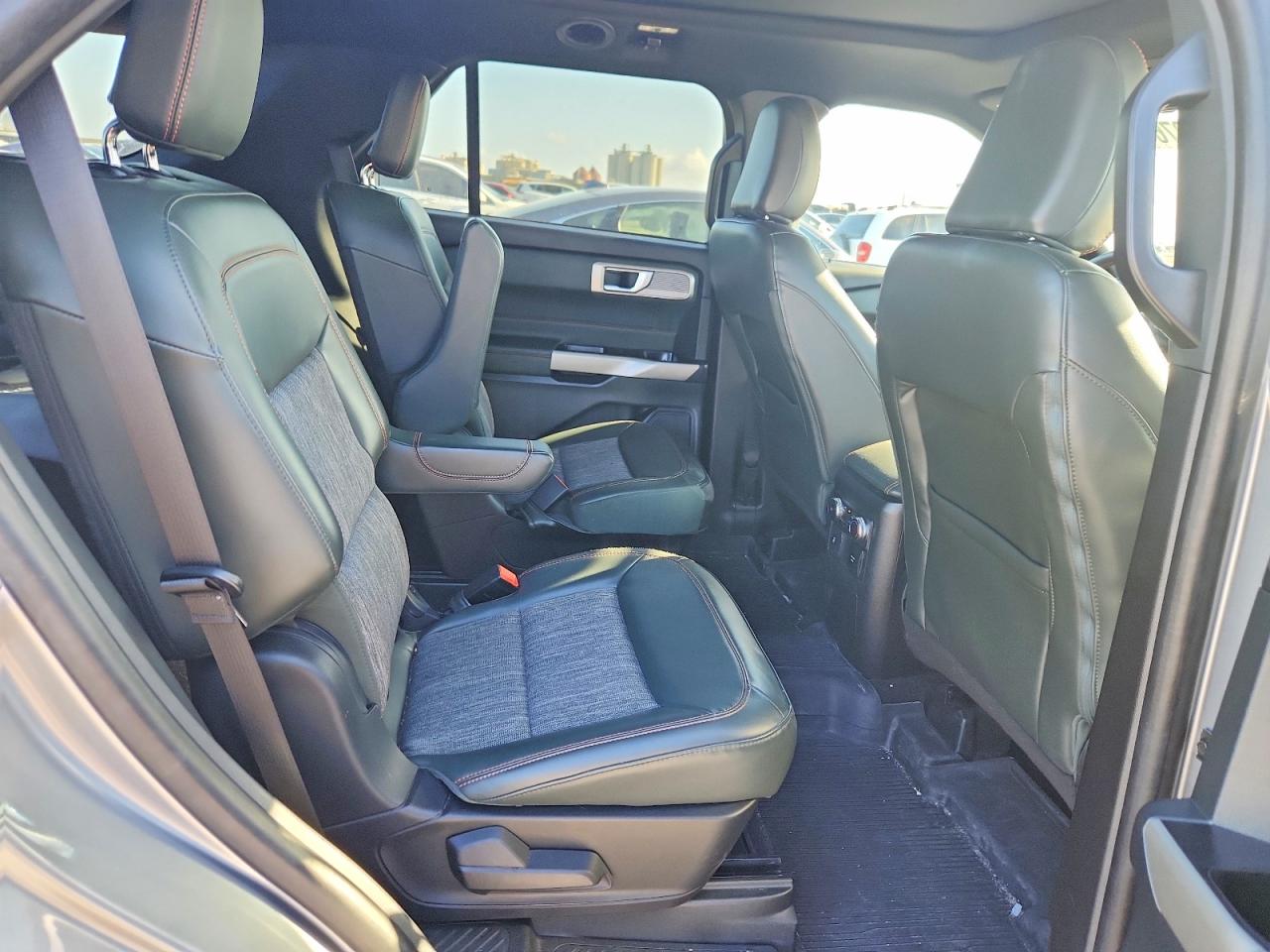 2023 FORD EXPLORER TIMBERLINE photo 11