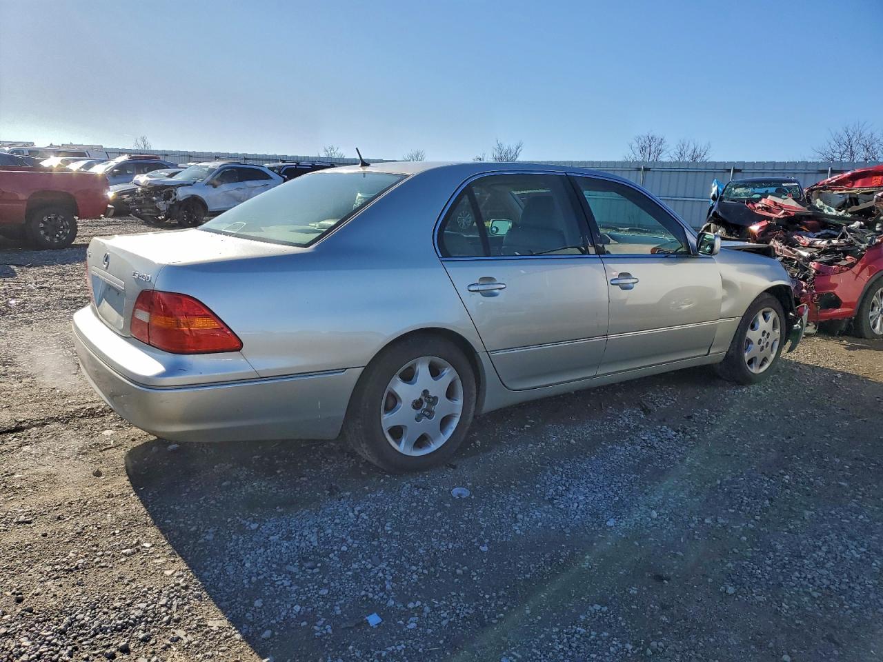 2003 LEXUS LS 430 photo 3