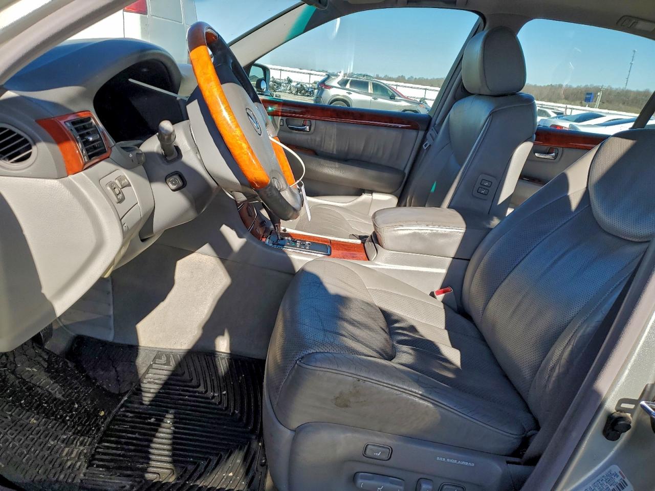 2003 LEXUS LS 430 photo 7