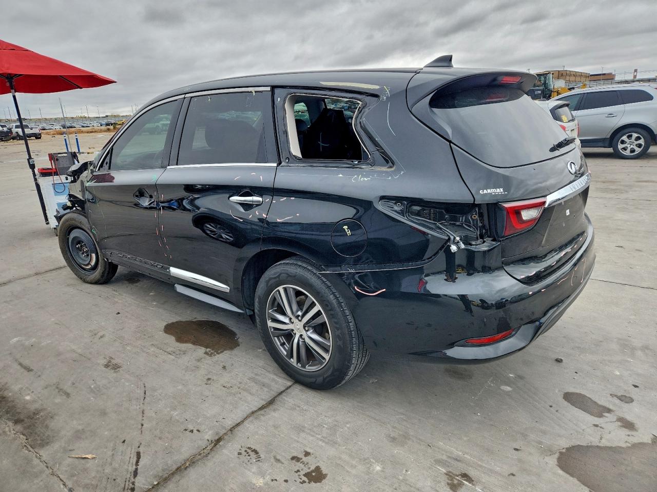2020 INFINITI QX60 LUXE photo 2