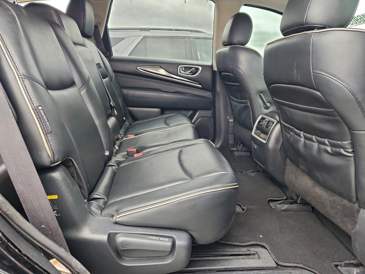 2020 INFINITI QX60 LUXE photo 11