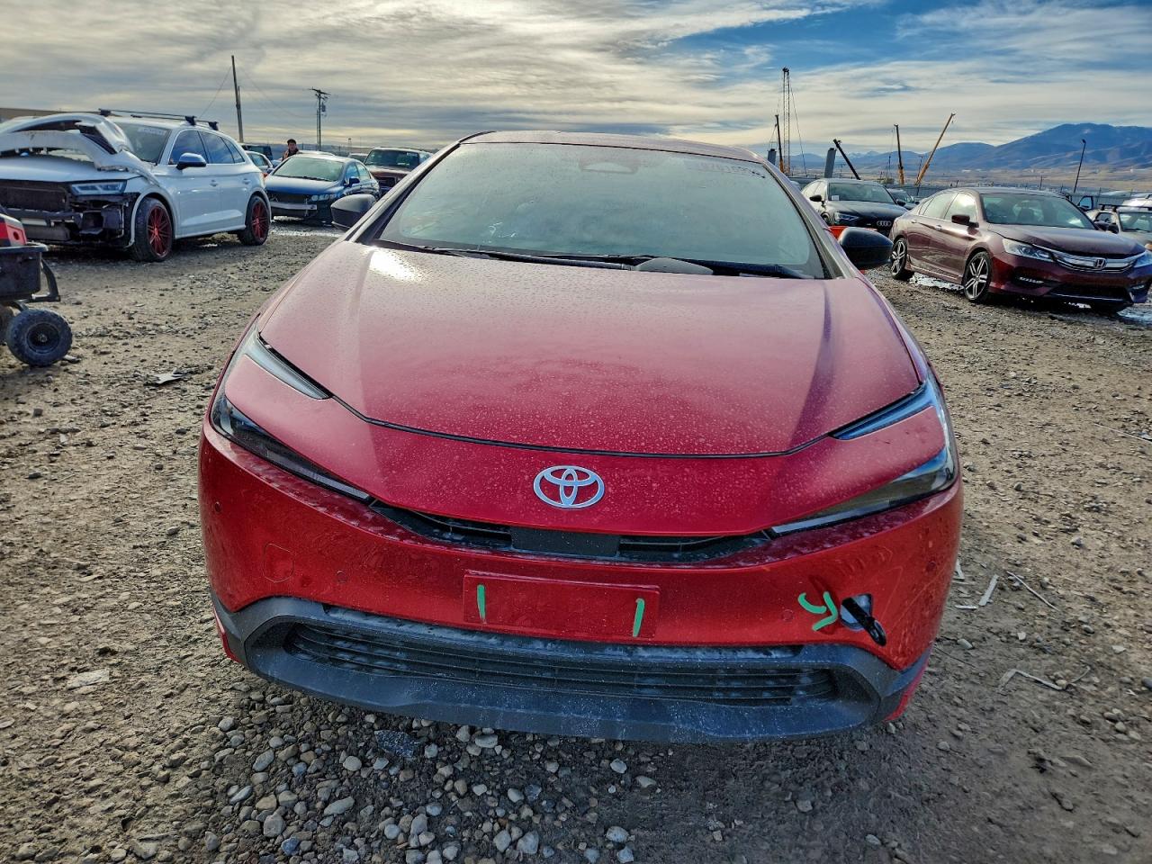 2025 TOYOTA PRIUS LE photo 9