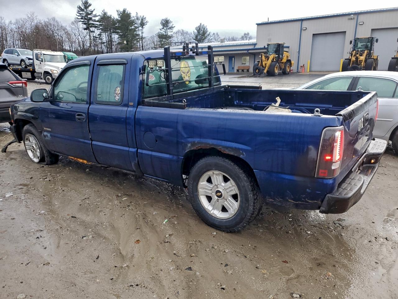 2002 CHEVROLET SILVERADO C1500 photo 2