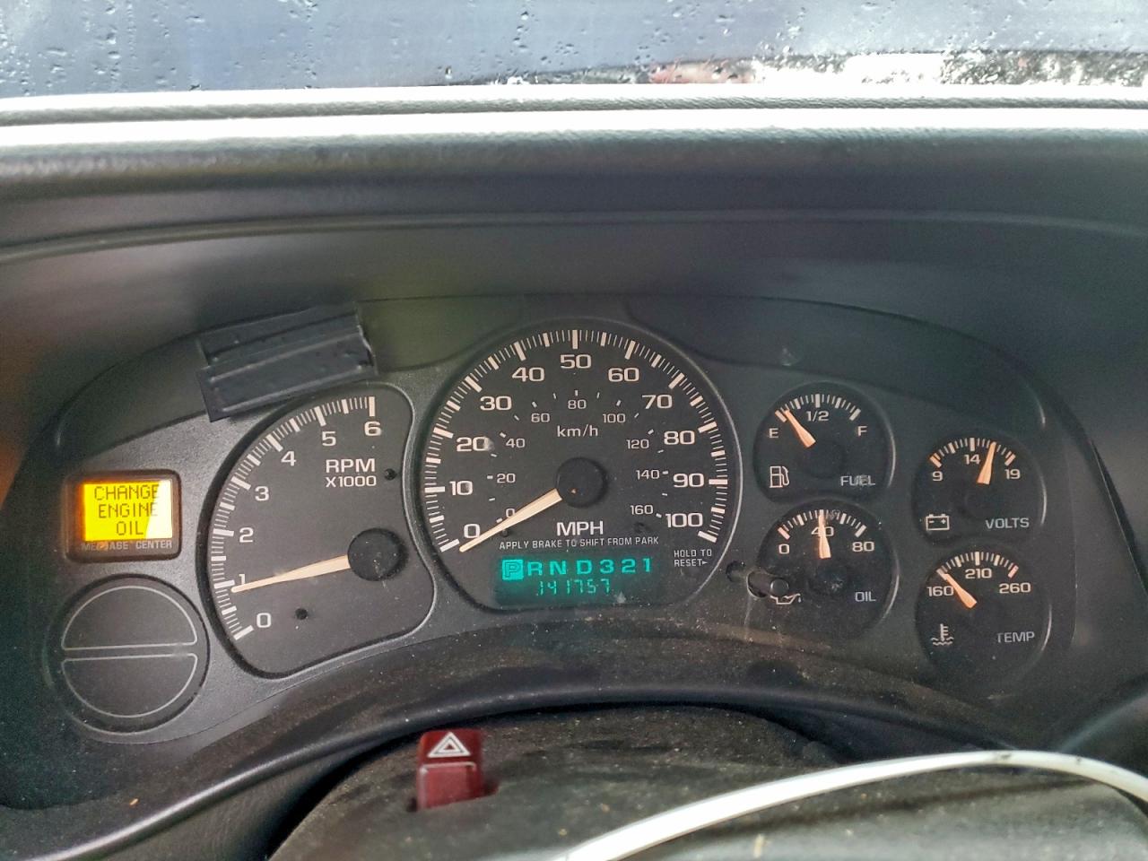 2002 CHEVROLET SILVERADO C1500 photo 9