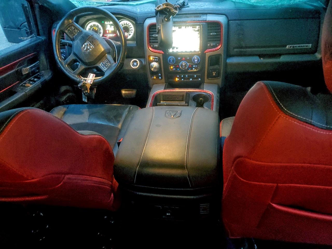 2016 RAM 1500 REBEL photo 8
