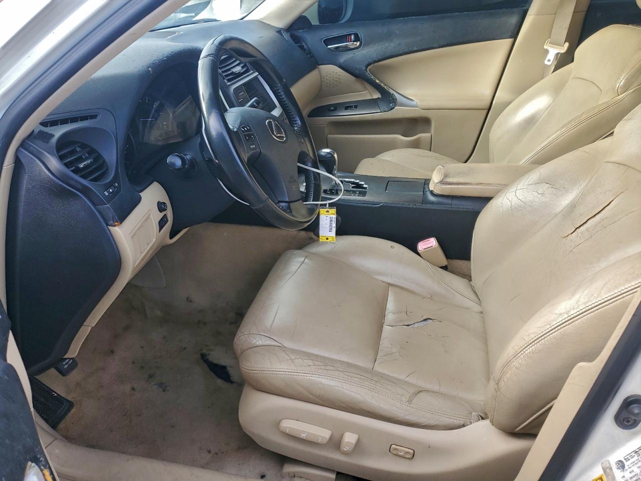2006 LEXUS IS 250 photo 7