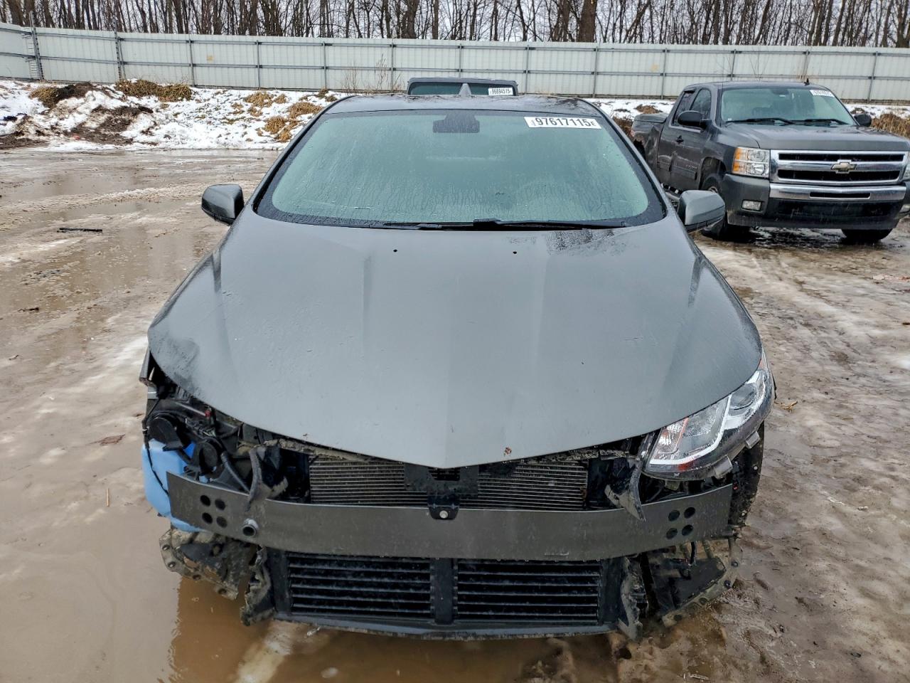 2017 CHEVROLET VOLT LT photo 5