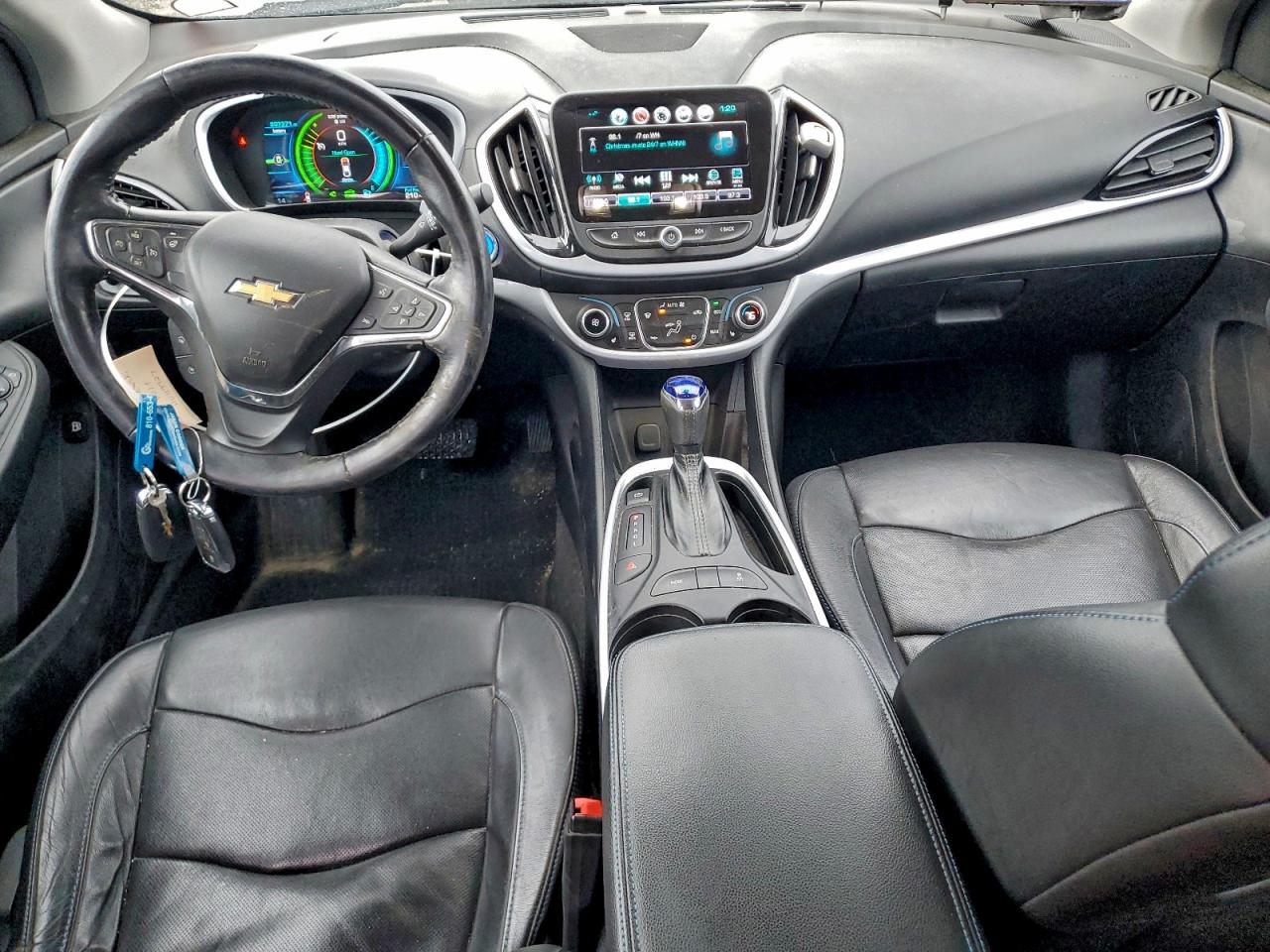 2017 CHEVROLET VOLT LT photo 8
