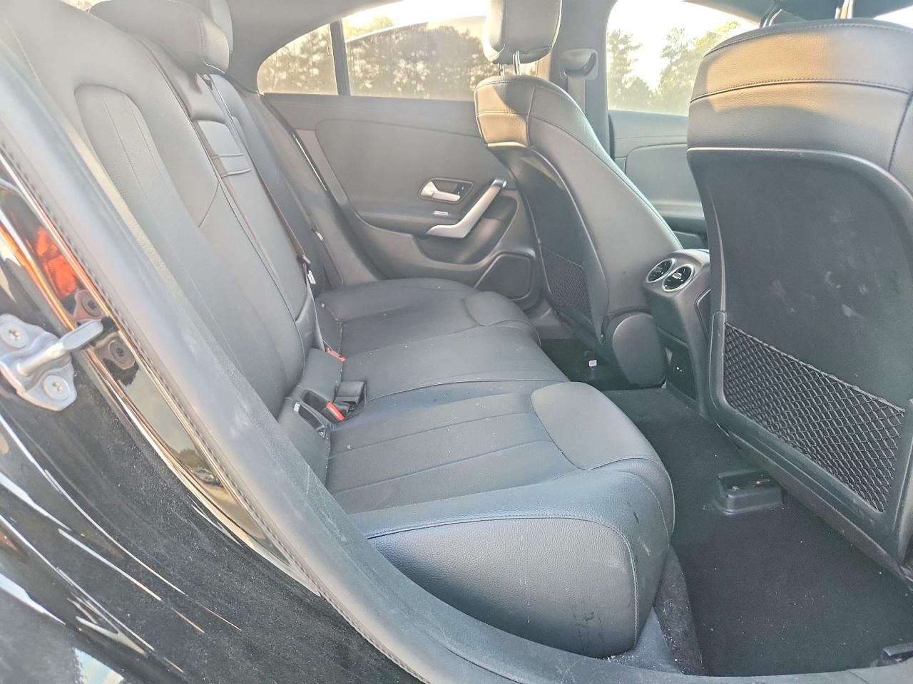 2021 MERCEDES-BENZ CLA 250 photo 10