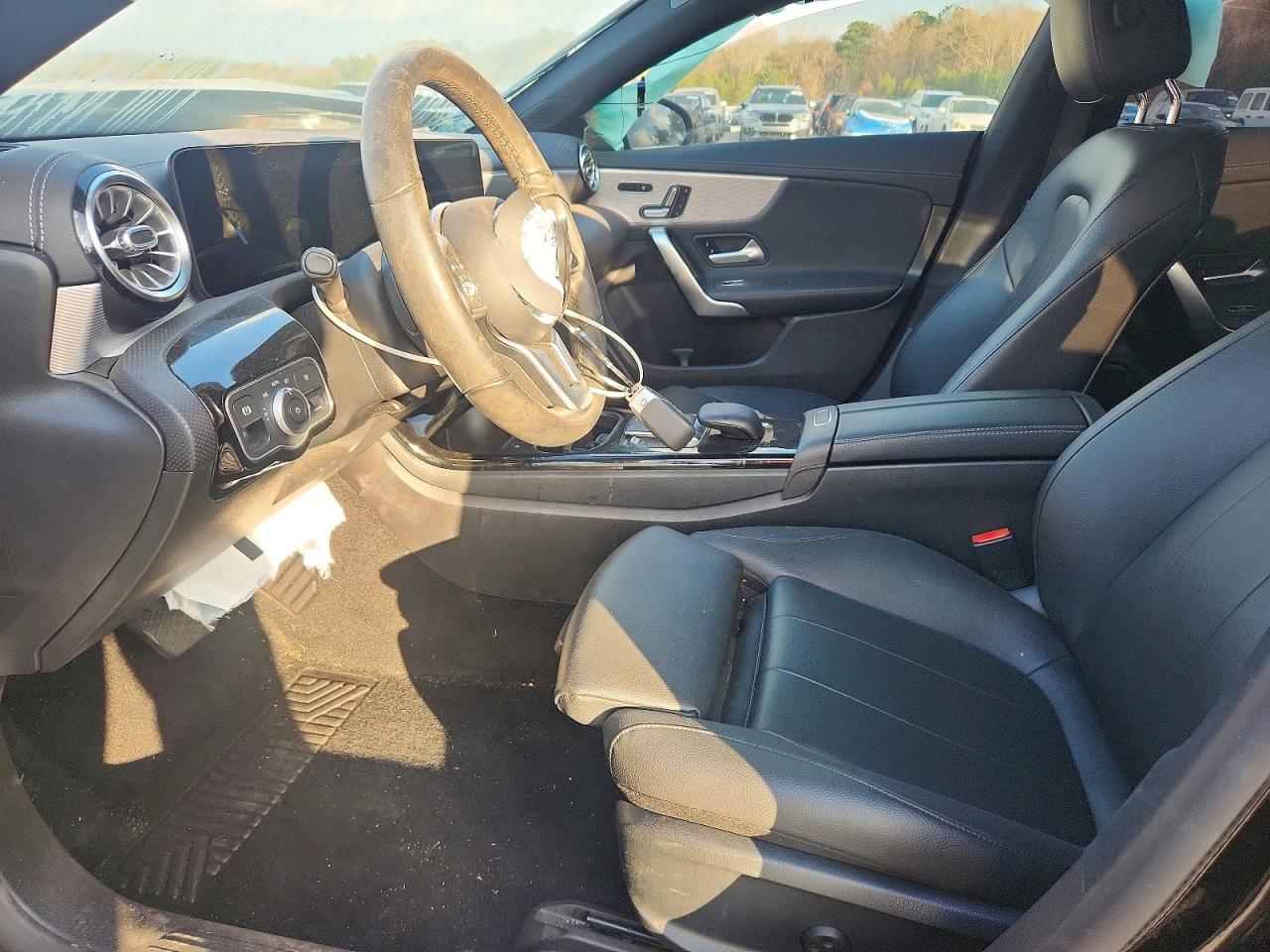 2021 MERCEDES-BENZ CLA 250 photo 7
