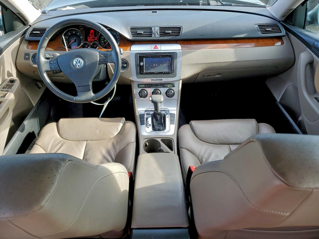 2008 VOLKSWAGEN PASSAT LUX photo 22
