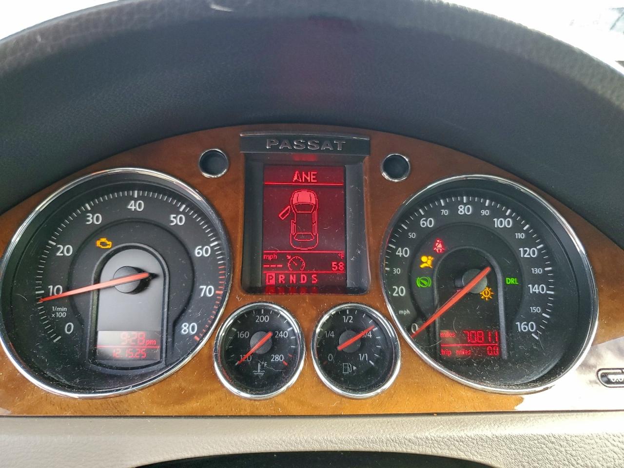 2008 VOLKSWAGEN PASSAT LUX photo 25