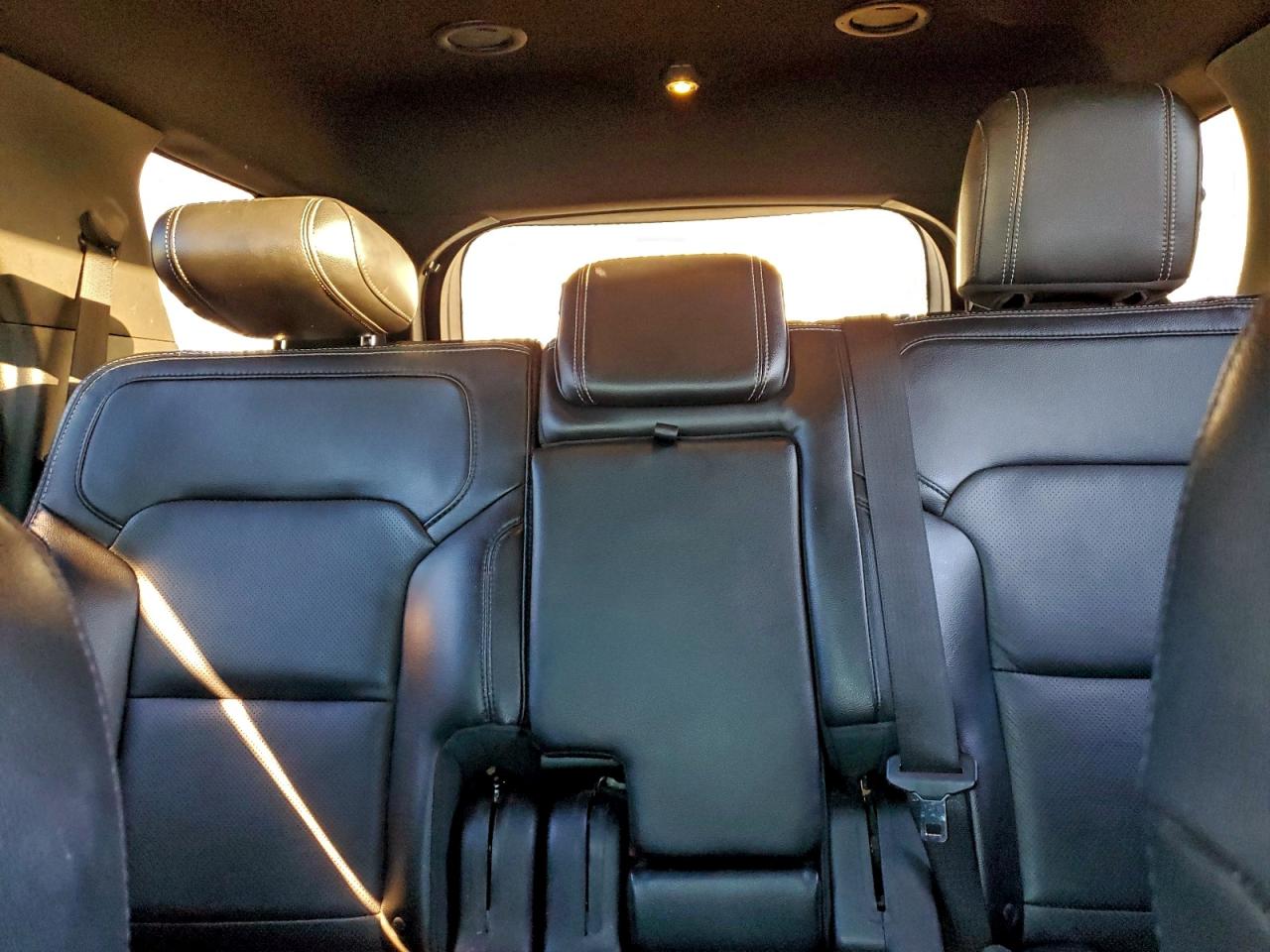 2016 FORD EXPLORER LIMITED photo 28