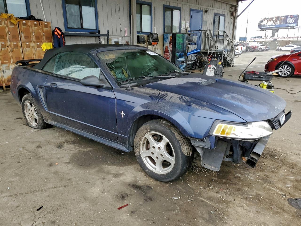 2002 FORD MUSTANG photo 4