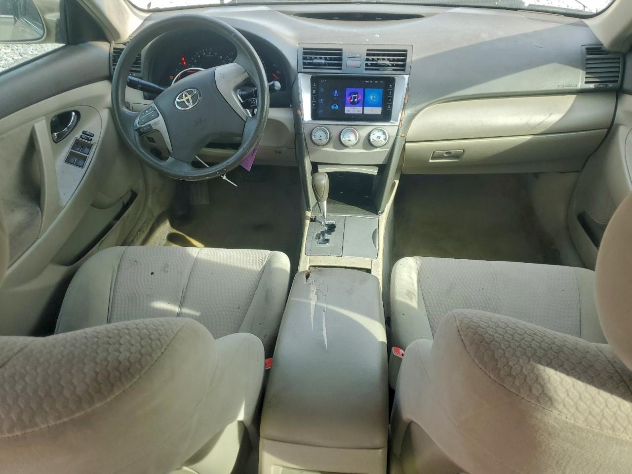 2010 TOYOTA CAMRY BASE photo 8
