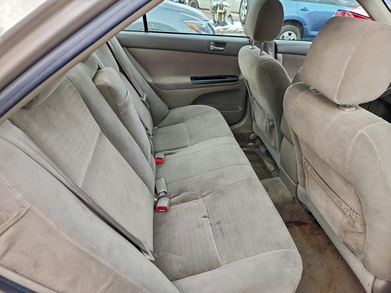 2006 TOYOTA CAMRY LE photo 10