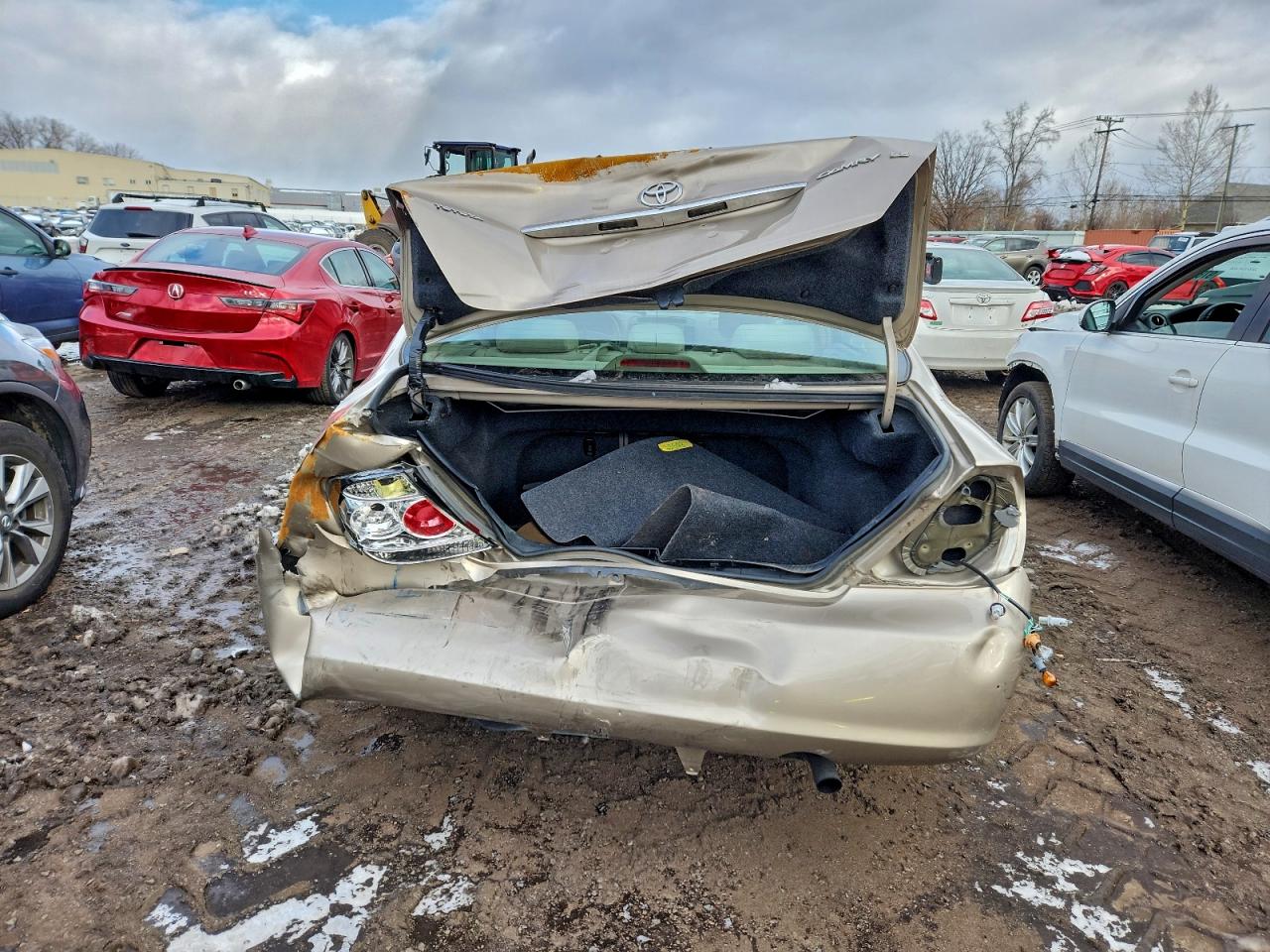 2006 TOYOTA CAMRY LE photo 6