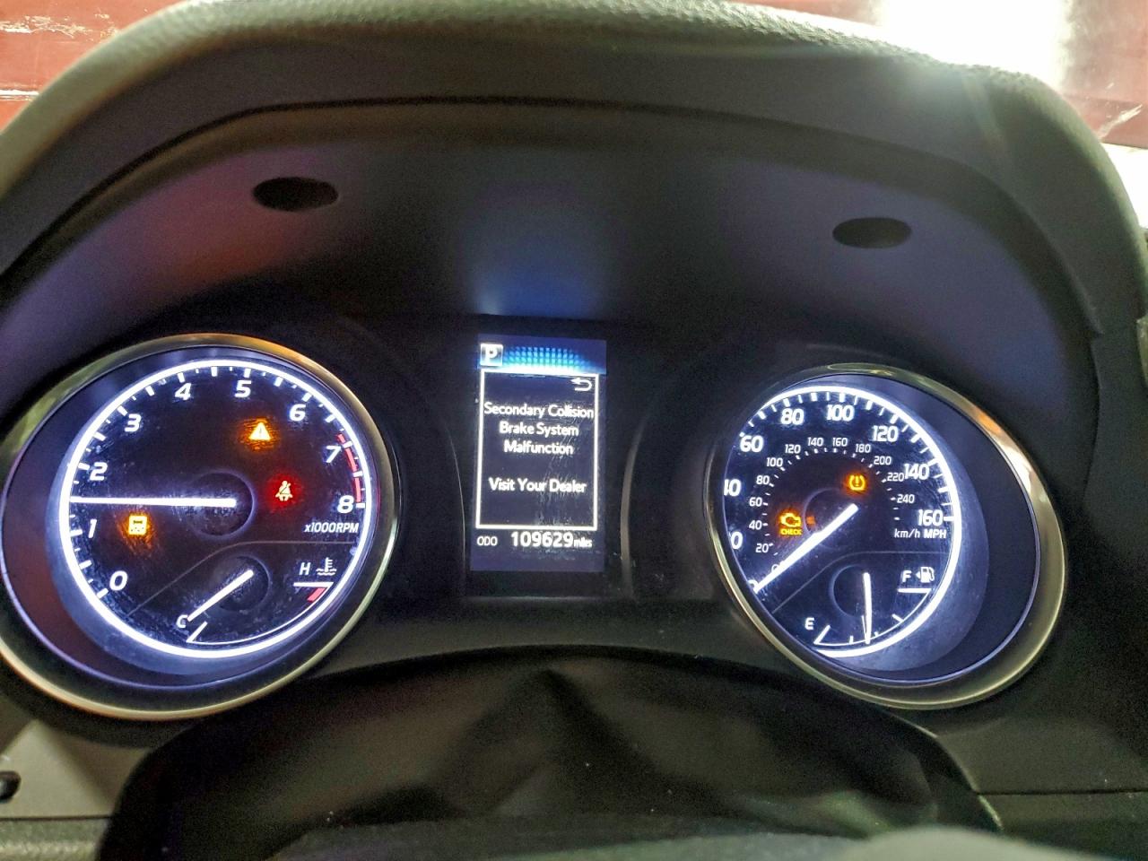 2018 TOYOTA CAMRY L photo 9
