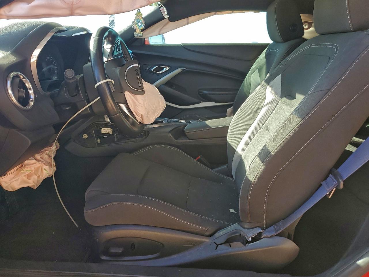 2016 CHEVROLET CAMARO LT photo 7