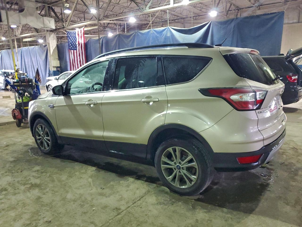 2017 FORD ESCAPE SE photo 3