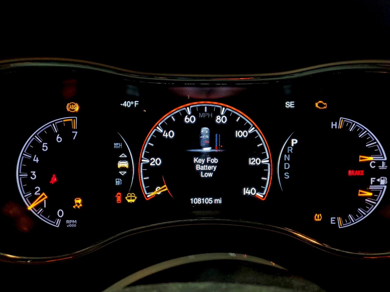 2015 JEEP GRAND CHEROKEE LAREDO photo 9