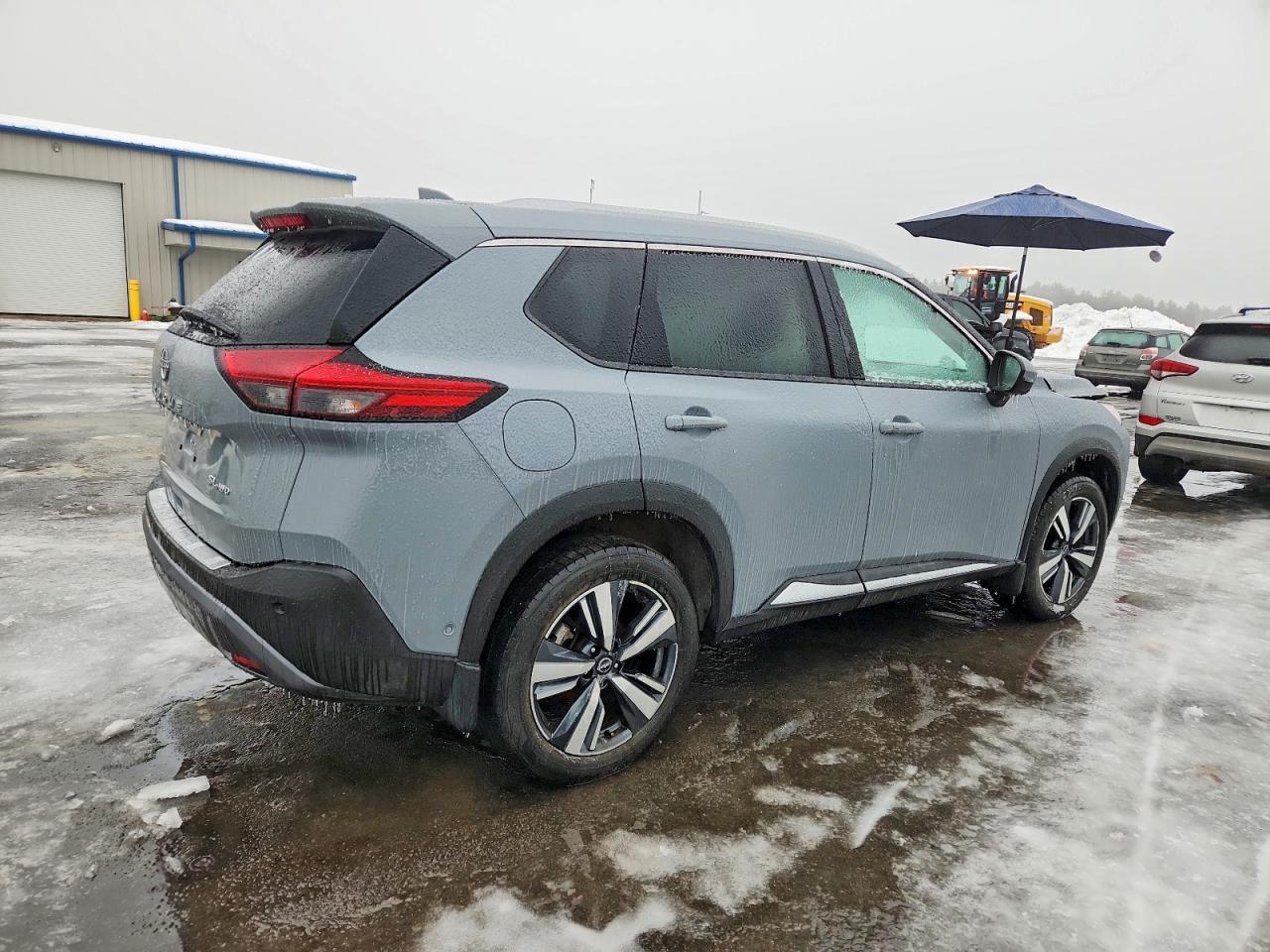 2023 NISSAN ROGUE SL photo 3