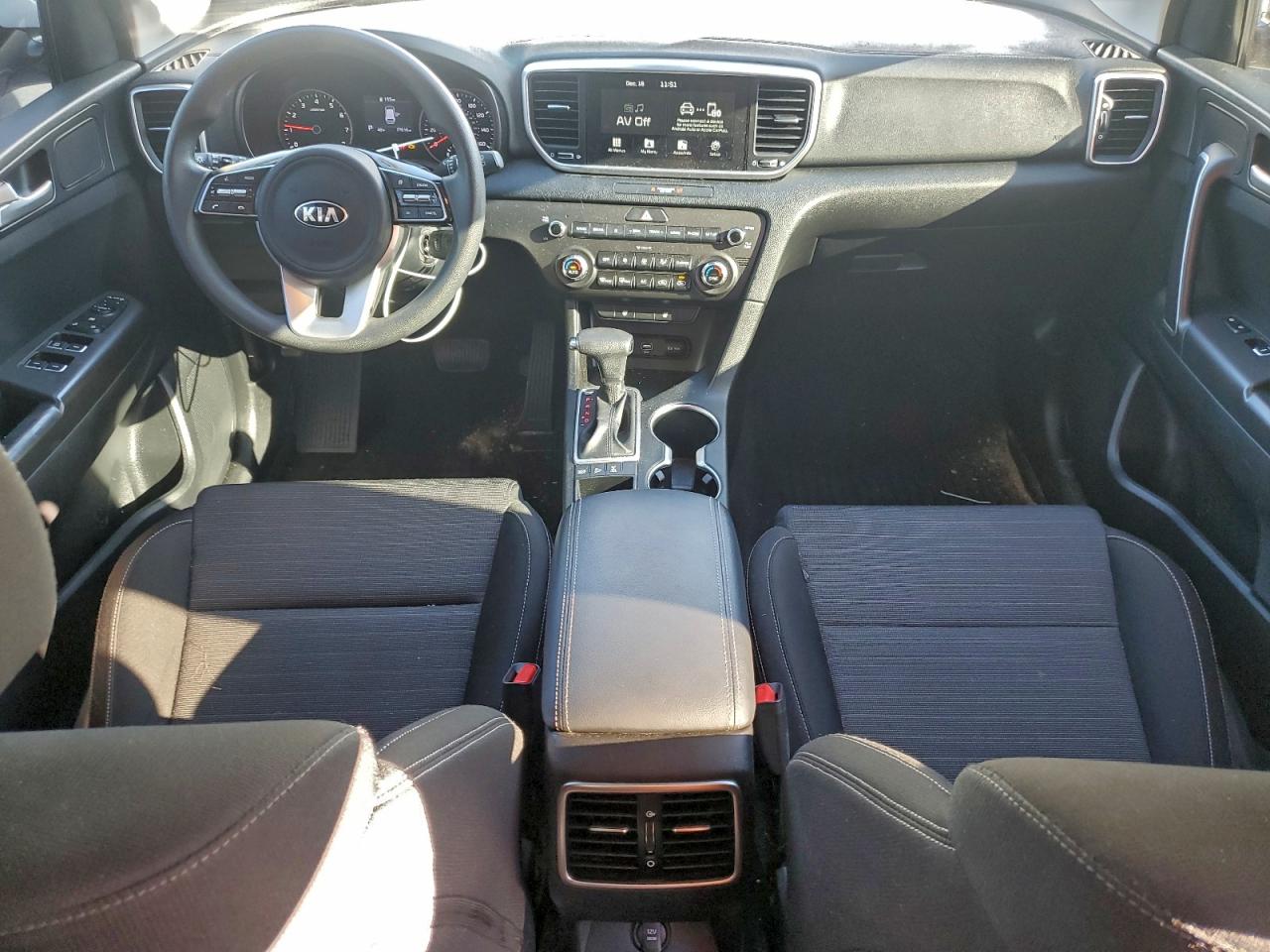 2020 KIA SPORTAGE LX photo 8