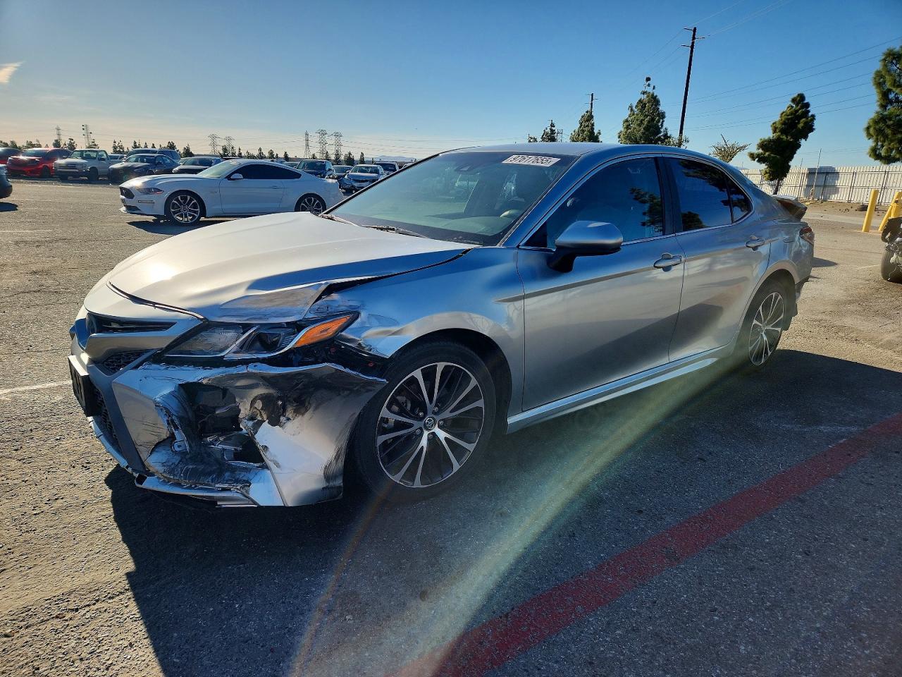 2018 TOYOTA CAMRY