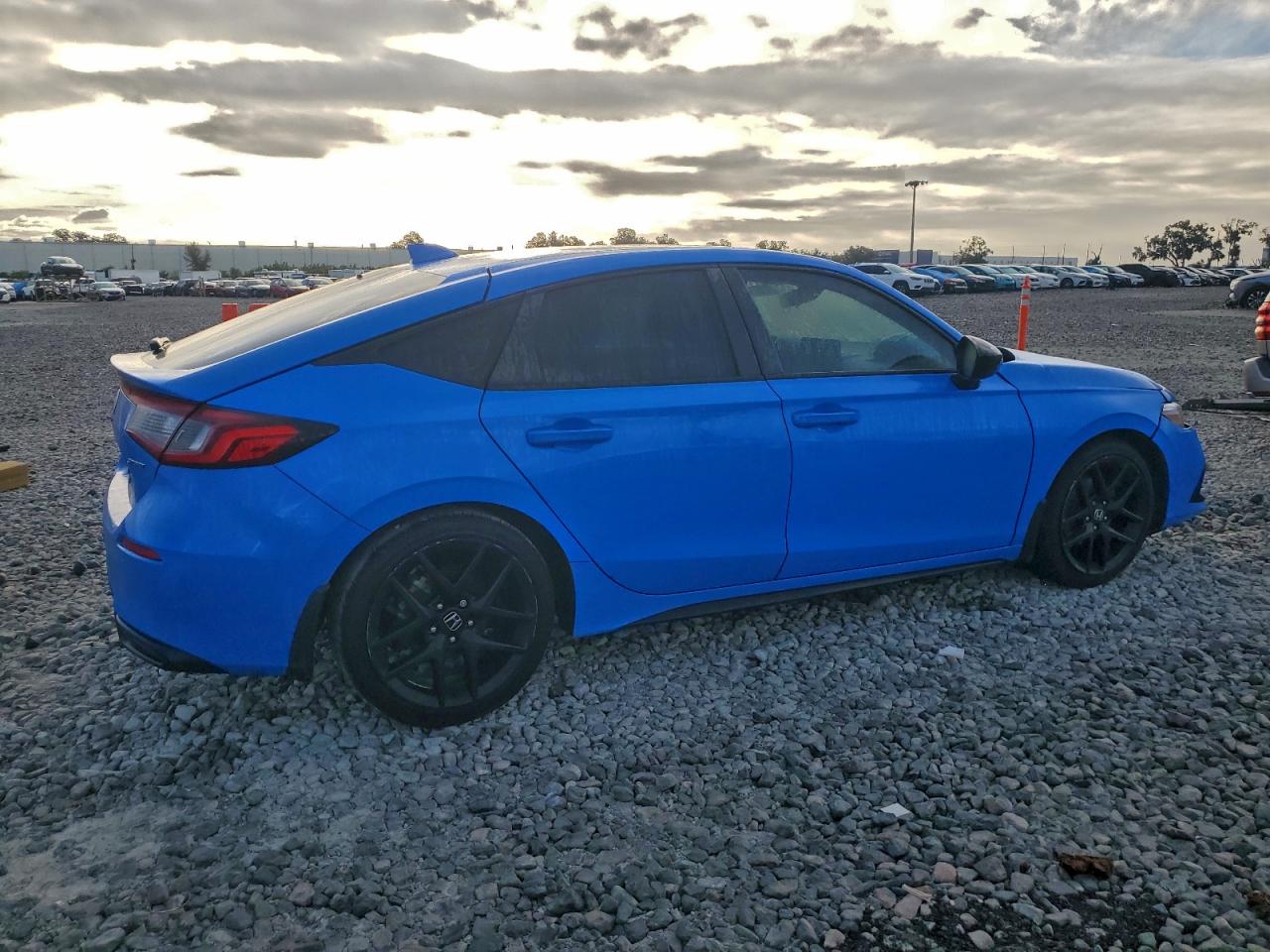 2022 HONDA CIVIC SPORT photo 3
