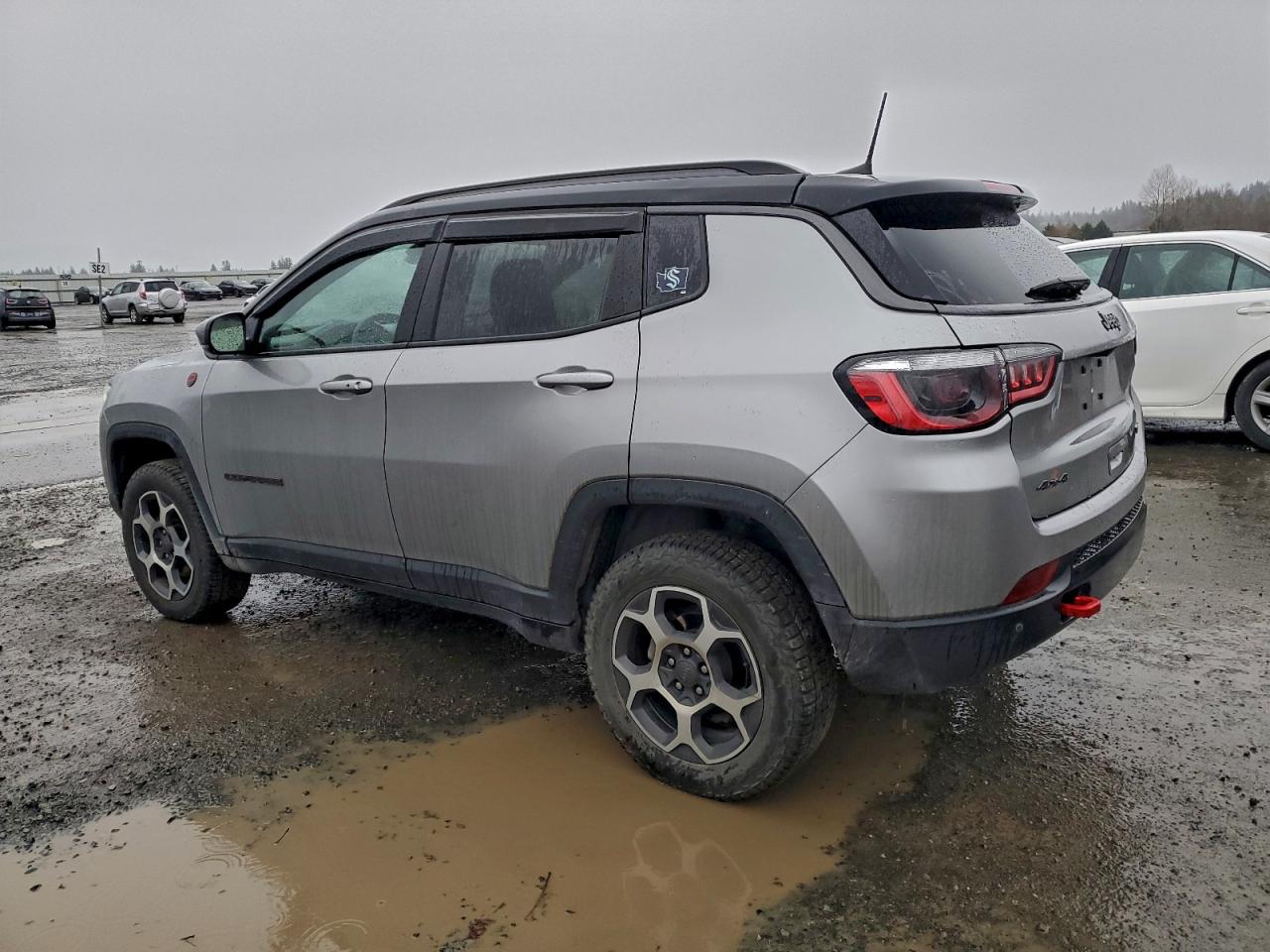 2022 JEEP COMPASS TRAILHAWK photo 2