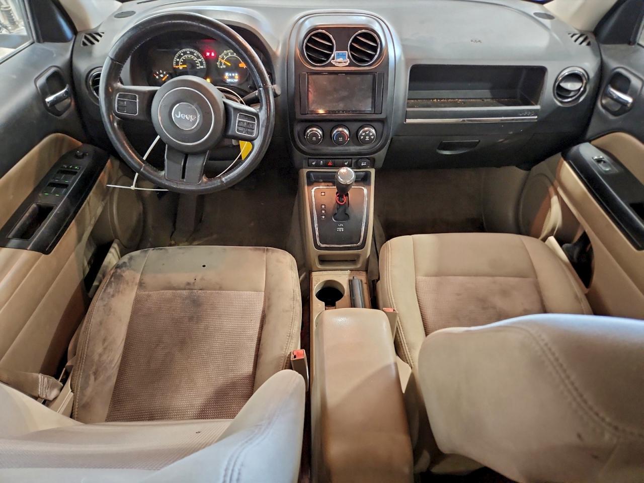 2014 JEEP PATRIOT LATITUDE photo 8