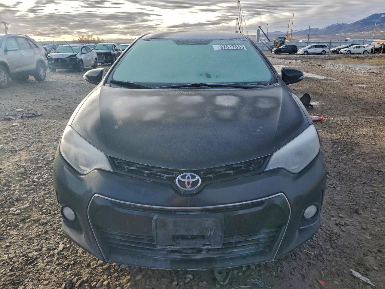 2014 TOYOTA COROLLA L photo 5