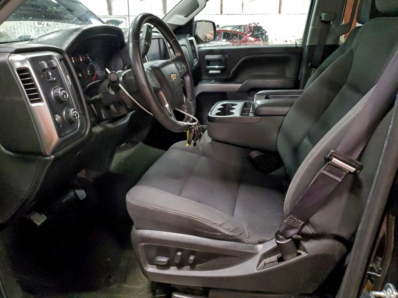 2017 CHEVROLET SILVERADO K1500 LT photo 7