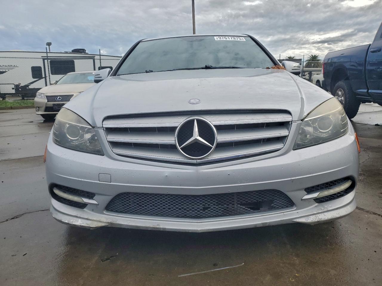 2011 MERCEDES-BENZ C 300 photo 5