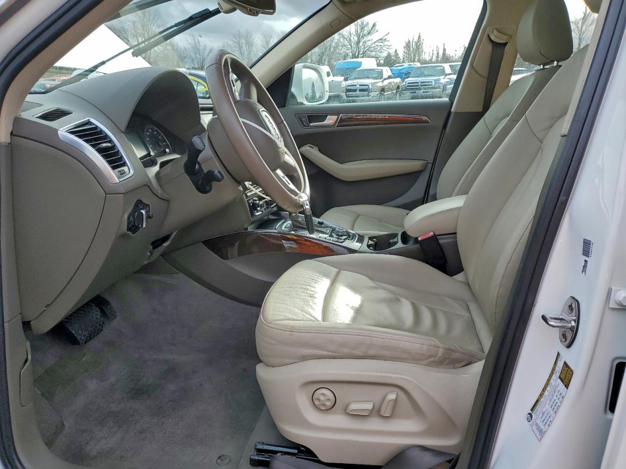2012 AUDI Q5 PREMIUM PLUS photo 7