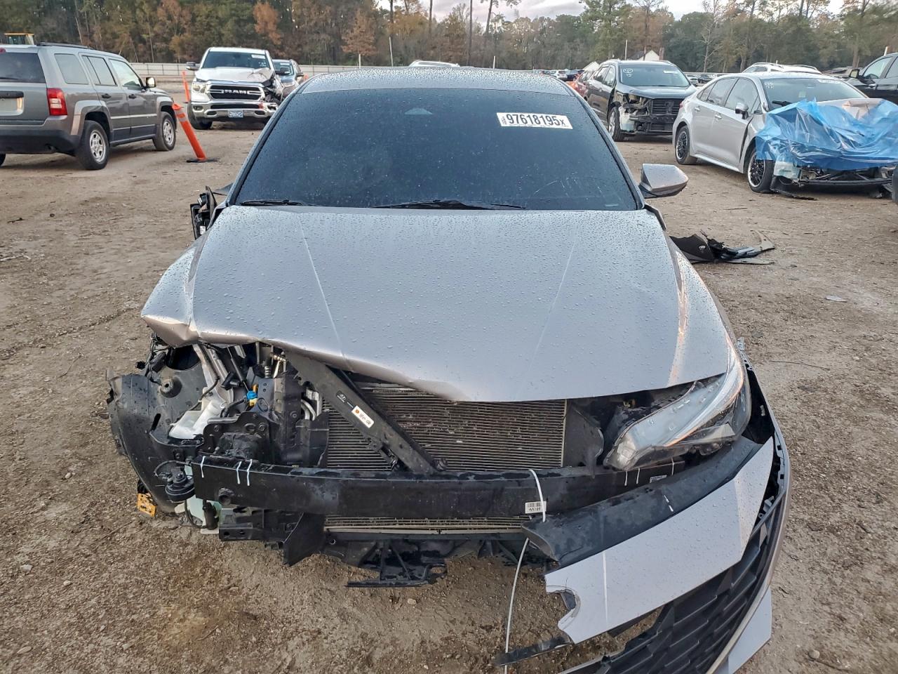 2022 HYUNDAI ELANTRA SEL photo 5