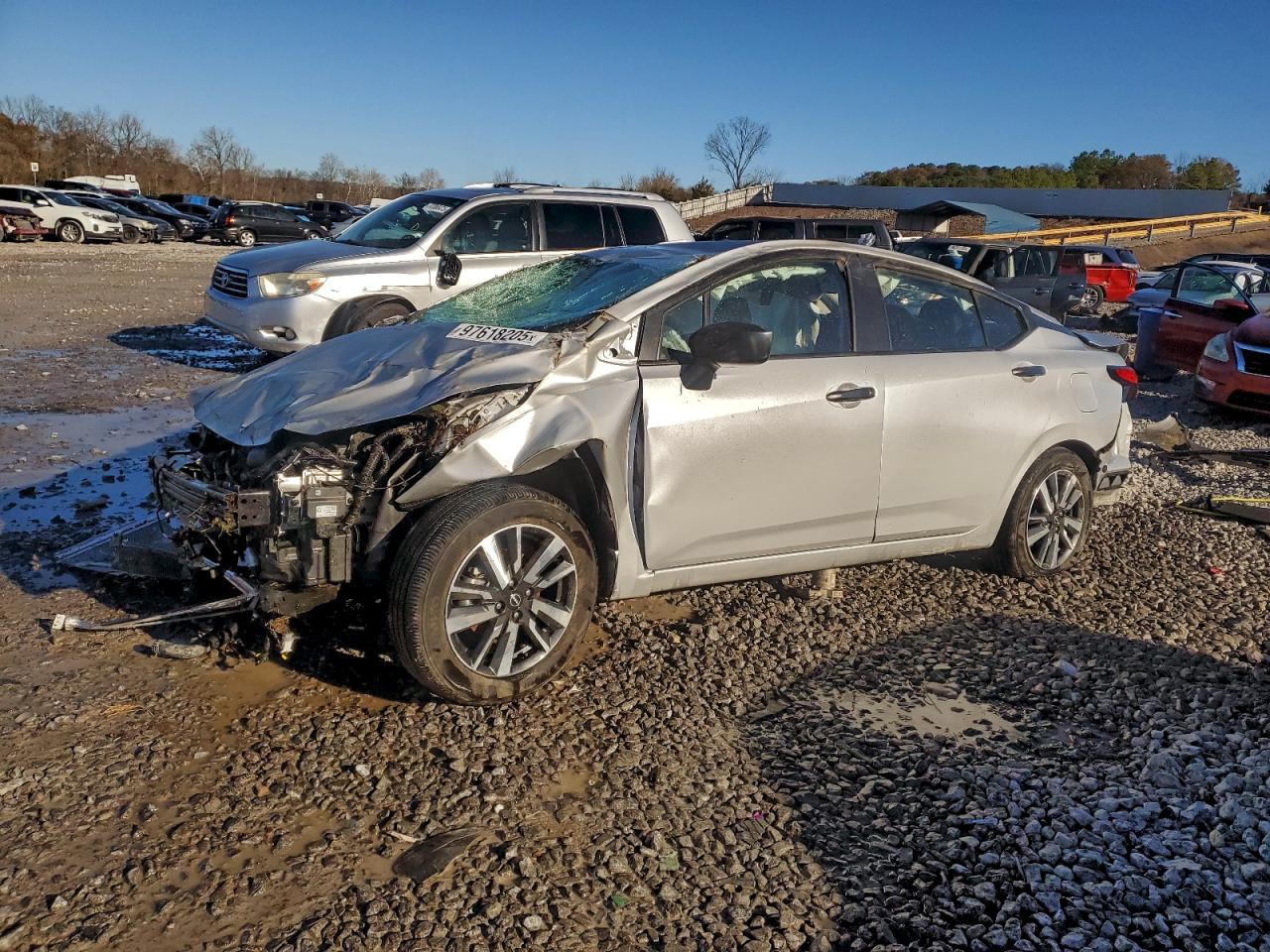 2025 NISSAN VERSA