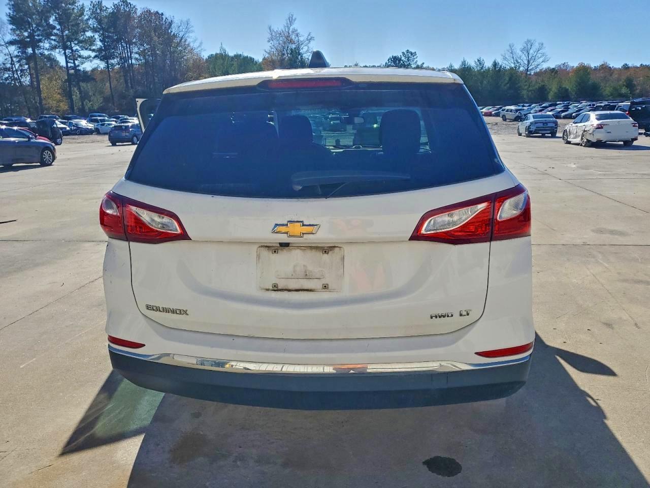 2021 CHEVROLET EQUINOX LT photo 6