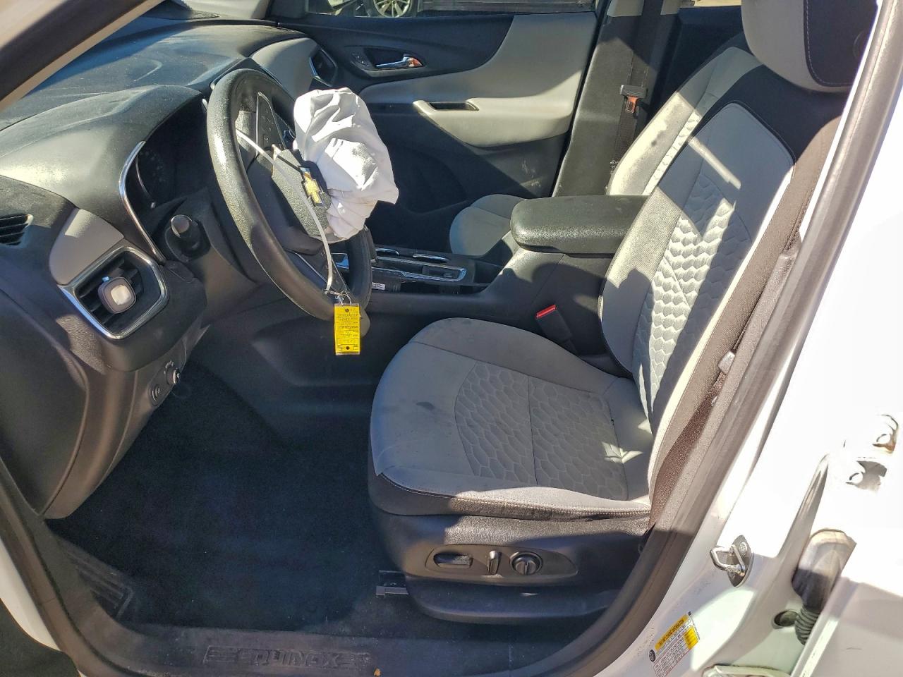 2021 CHEVROLET EQUINOX LT photo 7