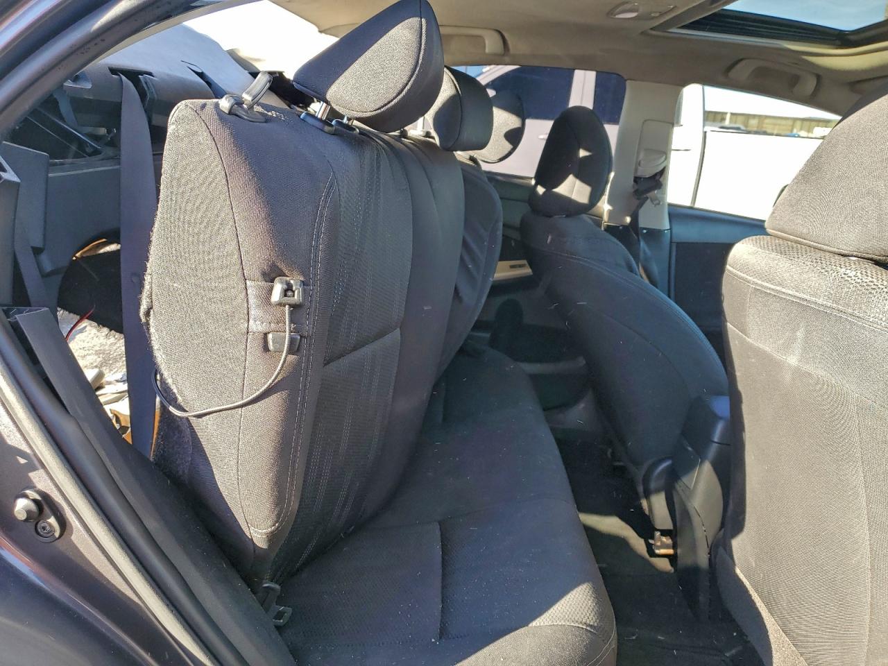 2013 TOYOTA COROLLA photo 19