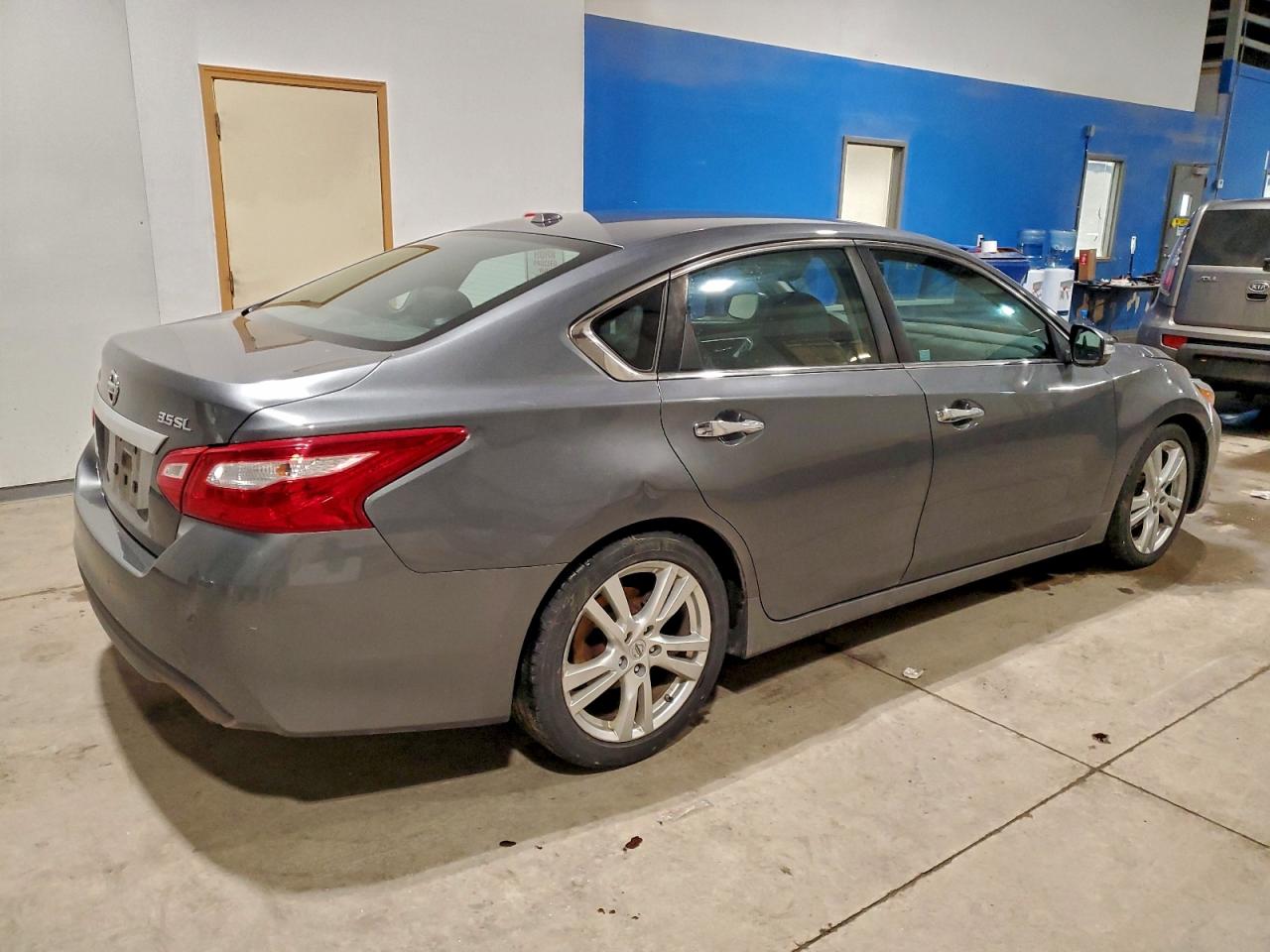 2017 NISSAN ALTIMA 3.5SL photo 3