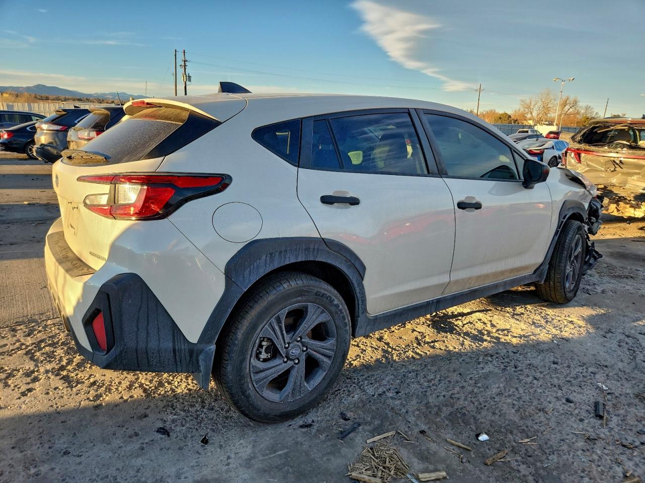 2024 SUBARU CROSSTREK photo 3