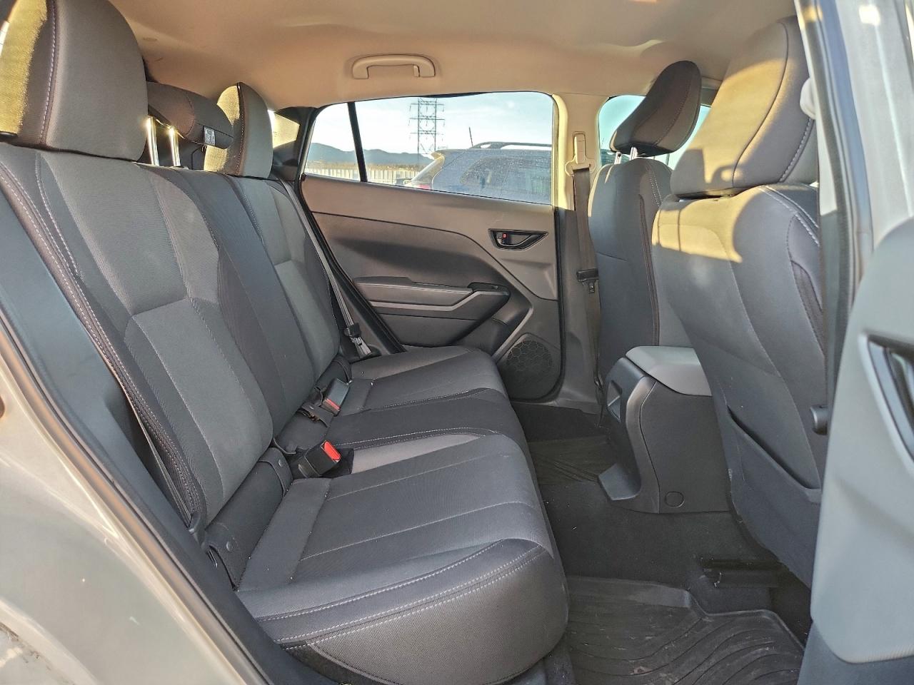 2024 SUBARU CROSSTREK photo 11