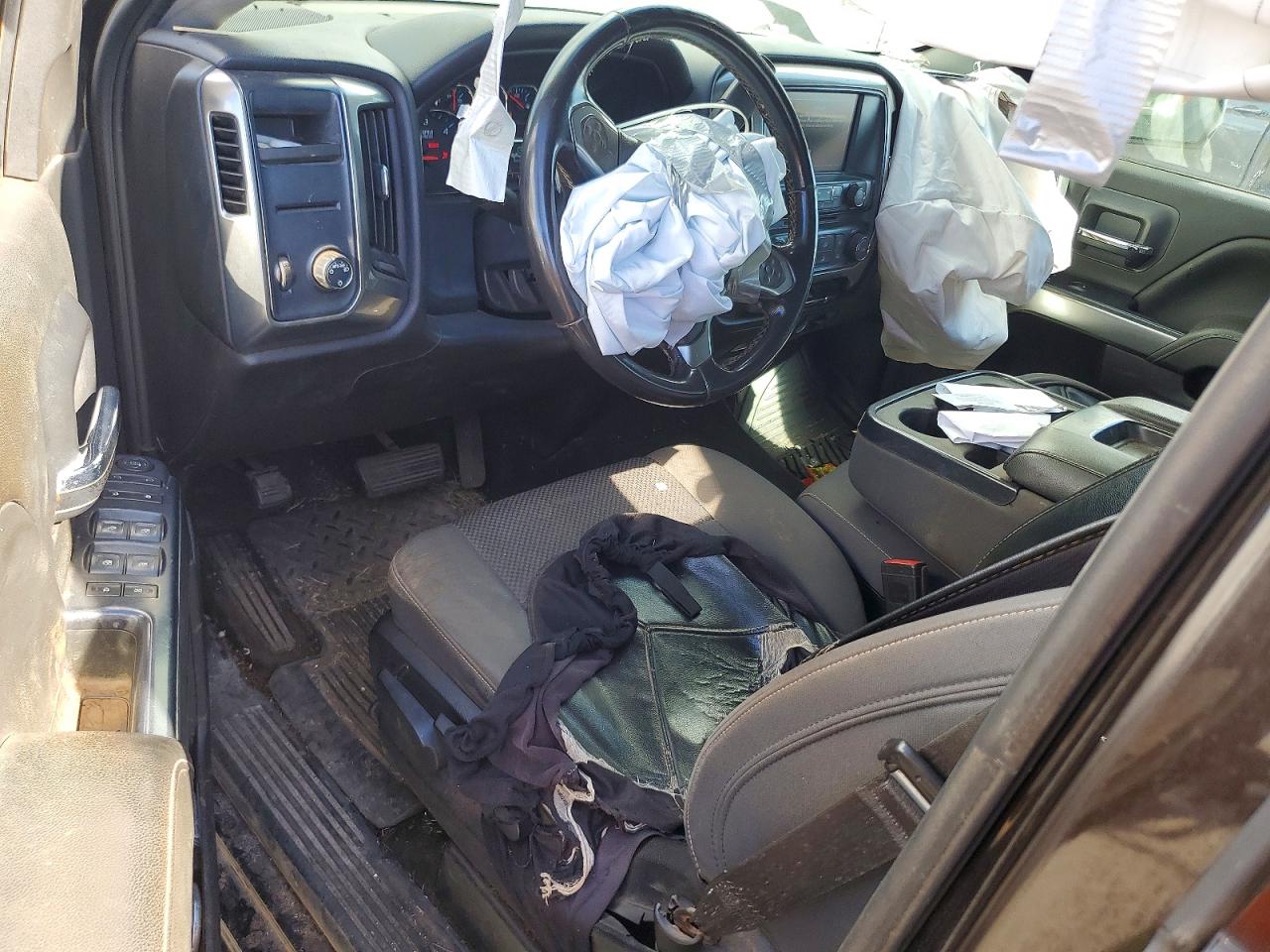 2018 CHEVROLET SILVERADO C1500 LT photo 8