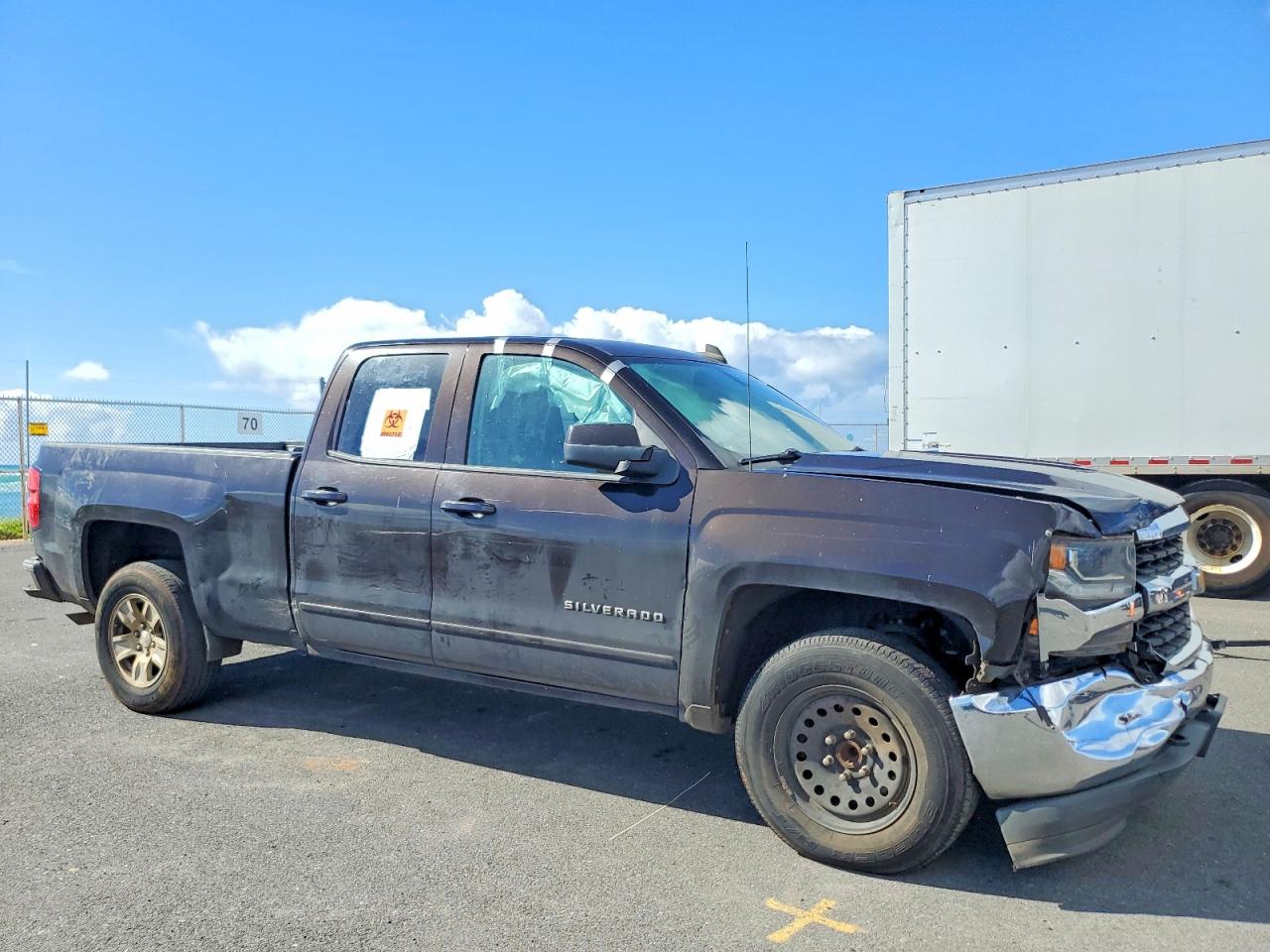 2018 CHEVROLET SILVERADO C1500 LT photo 4