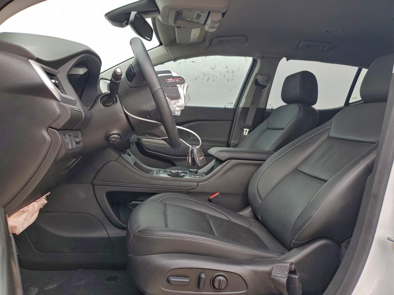 2023 GMC ACADIA SLT photo 7