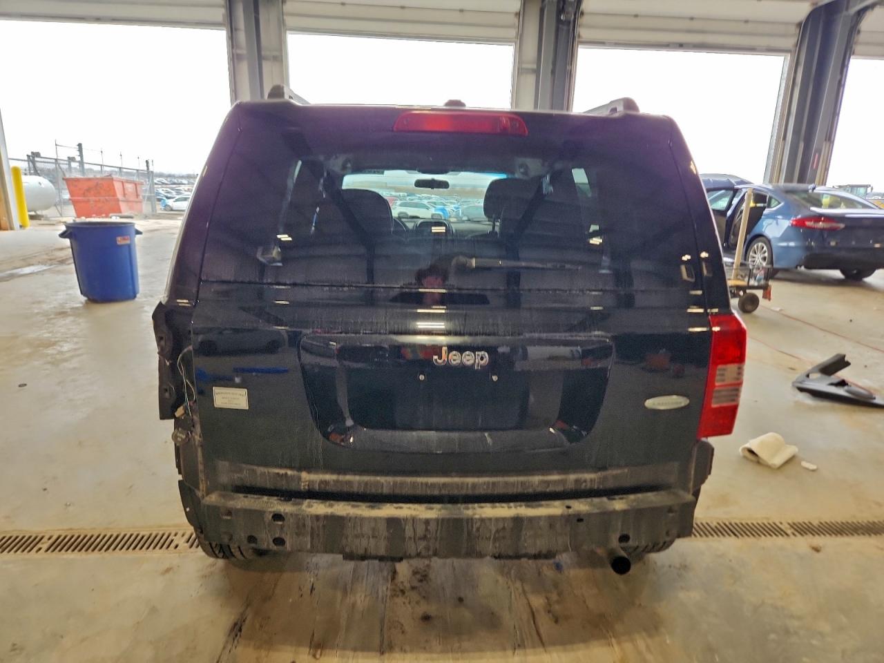 2014 JEEP PATRIOT LATITUDE photo 6